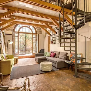 Trastevere Hyperloft & Garden Roma